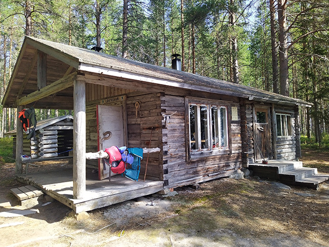 Lehtosaaren autiotupa