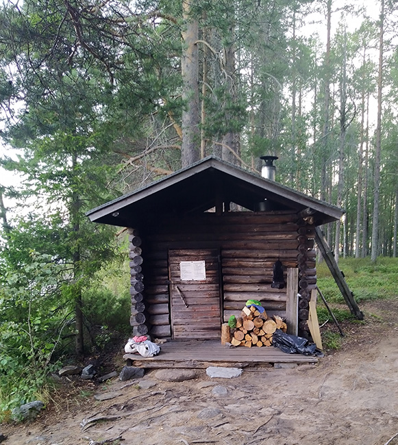 Lehtosaaren autiotuvan sauna