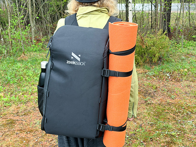 Tilava Zeeksack Organizer-reppu selässä